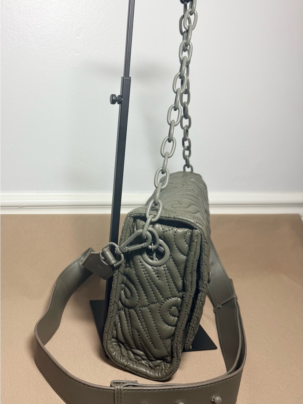 Steve Madden Bnotable Quilted Crossbody Bag - Olive Green NWOT - Picture 2 of 7